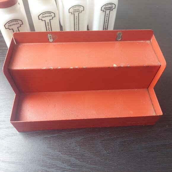 VTG Set Of 8 Original Griffiths Spice Jars ~ Milk Glass With Red Metal Rack - Picture 11 of 16